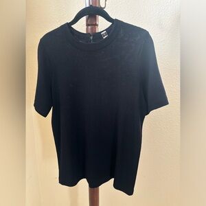 St.John by Marie Gray Black Short Sleeve knit blouse